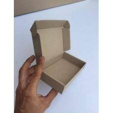 Коробка картонна 160 х 140 х 60 мм, самозбірна