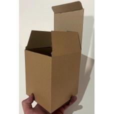 Коробка картонна 115 х 115 х 140 мм, самозбірна