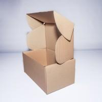 Коробка картонна 240 х 150 х 120 мм, самозбірна